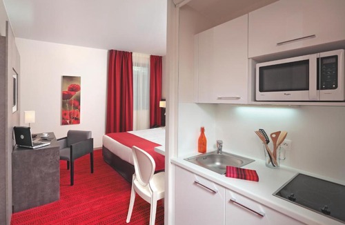 Montbonnot-Saint-Martin Apartment | Appart'City Confort Grenoble Inovallée