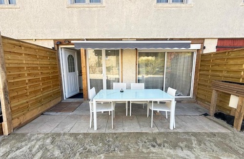 Lons-le-Saunier House | Appart cocooning terrasse