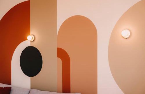 Besancon Apartment | Appart Familial, prox Gare & Centre-ville, garage