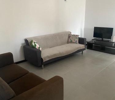 Fourchambault Apartment | Appart Fourchambault 6/8 personnes rez de chaussée