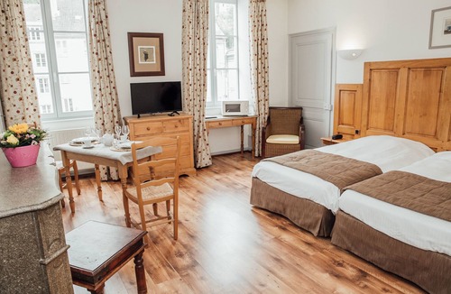 Salins-les-Bains Hotel | Appart Hôtel Charles Sander