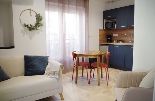 Tulette Apartment | Appart' Hôtel tout confort avec balcon