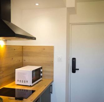 Macon Apartment | Appart'HomeStudio Mâcon - PARKING