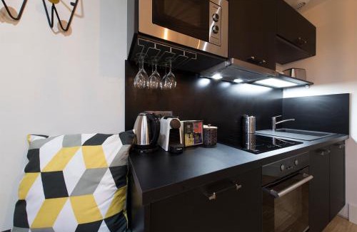 Louhans Apartment | Appart Hotel Eugenie
