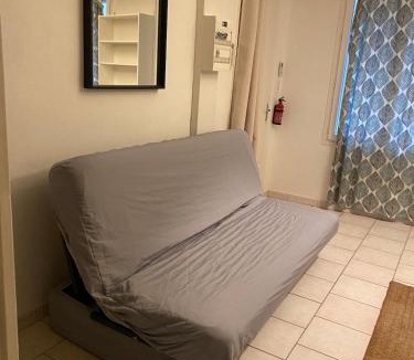 Sainte-Cecile-les-Vignes Apartment | Appartement 2 pièces au cœur de sainte Cécile les vignes