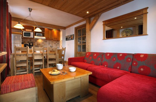 Bourg-Saint-Maurice Condo | Appartement équipé sur les pistes ! Accès piscine