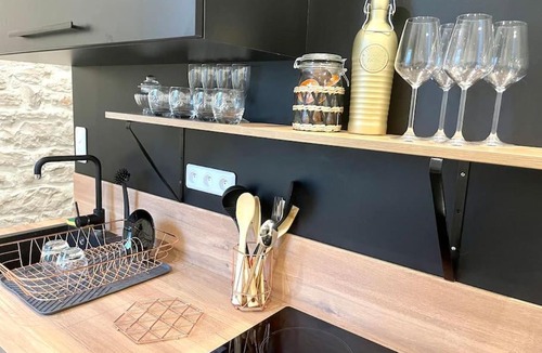 Centre Apartment | APPARTEMENT 1 CHAMBRE AVEC ENTREE INDIVIDUEL