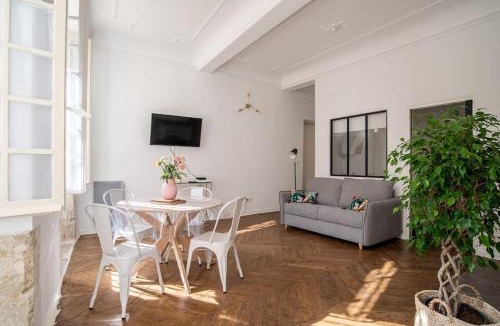 Bollene Apartment | Appartement 55m² - 2/4 personnes en centre ville
