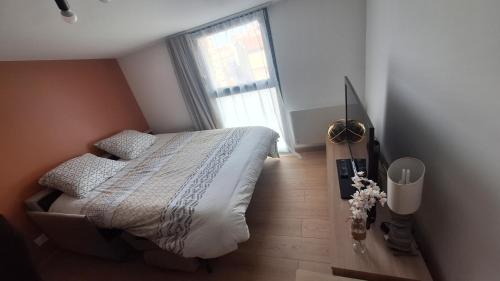 Perignat-sur-Allier Apartment | Appartement avec extérieur et terrain de pétanque