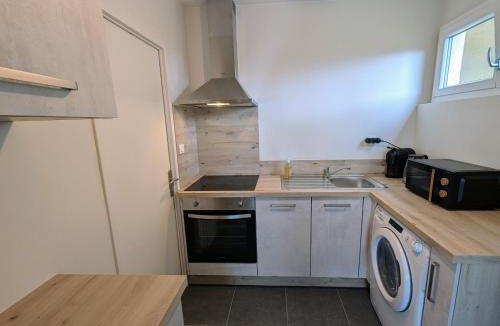 Luxeuil-les-Bains Apartment | Appartement accueillant au cœur de Luxeuil-les-Bains proche thermes - FR-1-583-510