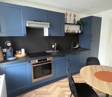 Moulins Apartment | Appartement au centre ville, place Jean Moulin