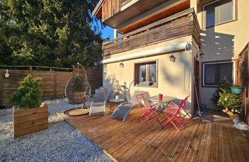 Aigueblanche Apartment | Appartement avec terrasse et parking Privé