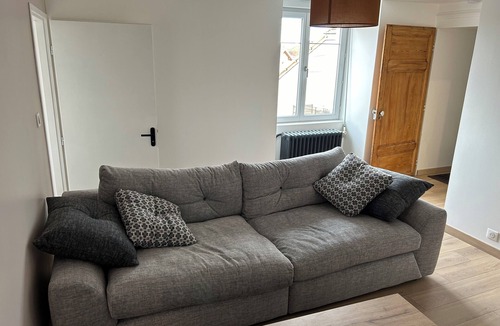 Deux Vallees Vertes Apartment | Appartement Avec Tous Commerces à 2 mn à Pieds