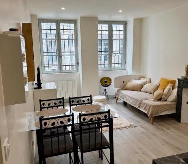Besancon Old Town Apartment | Appartement bohème t2 cœur de ville