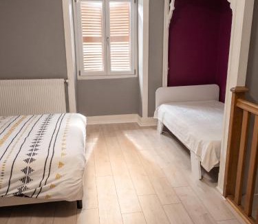 Nevy-sur-Seille Apartment | Appartement chaleureux à Nevy-sur-Seille 70 m² avec Wifi
