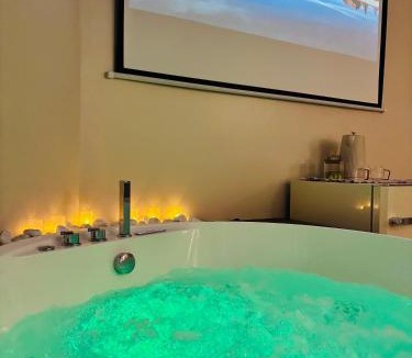 Pesmes Apartment | Appartement, cinéma et jacuzzi