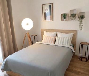Joncy Apartment | Appartement climatisé rez-de-chaussée