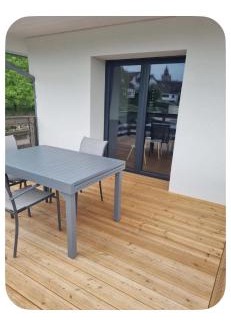 Clairvaux-les-Lacs Apartment | Appartement cosy avec terrasse proche du lac et des commodités