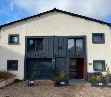 Cahuzac-sur-Vere Apartment | Appartement coeur de village tous services