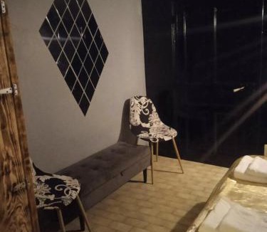 Morez Apartment | Appartement confortable a Hauts de Bienne 35 m² Parking inclus