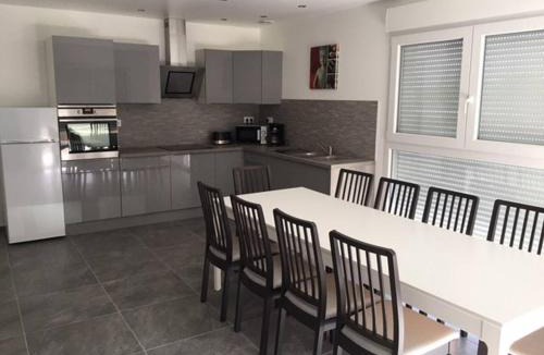 Pelussin Apartment | Appartement confortable dans un environnement calme et paisible 101