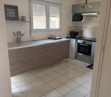 Epinay-sur-Orge Apartment | appartement cosy tout équipe