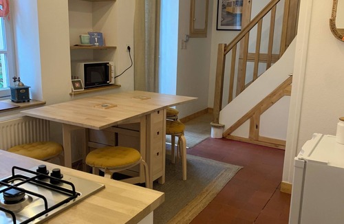 Louhans Apartment | Appartement d une Chambre Pour 3 Personnes