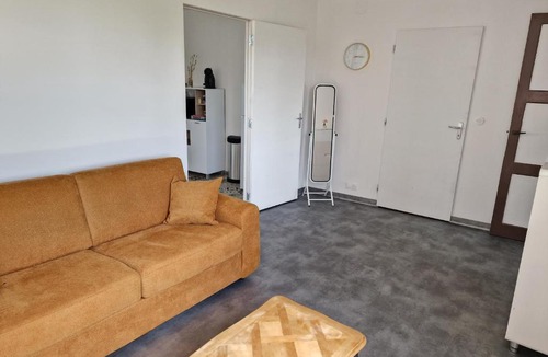 Dompierre-sur-Besbre Apartment | Appartement 2 adultes/1 enfant