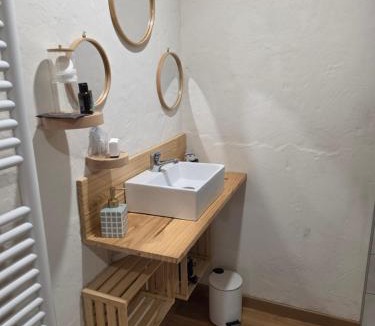 Longevilles-Mont-d'Or Apartment | Appartement 1 chambre