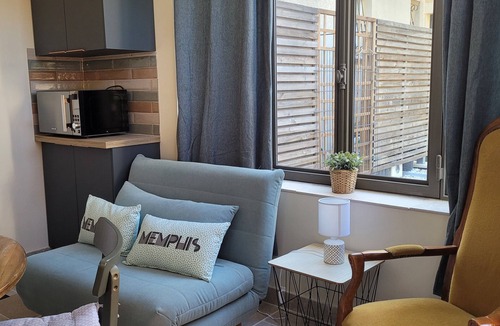 Montbrun-les-Bains Apartment | Appartement 2 ou 3 personnes , Le Cafoutche INTIME