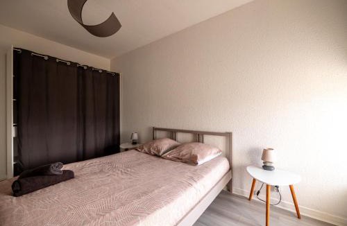 Saint-Rambert-d'Albon Apartment | Appartement Chaleureux avec 2 grandes chambres