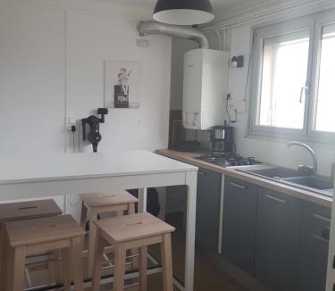 Vandoeuvre-les-Nancy Apartment | Appartement calme 3 chambres avec lit double Wifi - Parking facile