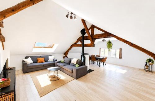 Nuits-Saint-Georges Apartment | Appartement Grand Cru Route Dijon, Beaune