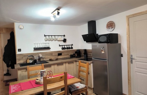 La Bathie Apartment | Appartement la Sapinette