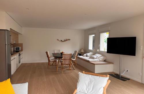 Contrexeville Apartment | Appartement Les Marguerites spa et spa de nage