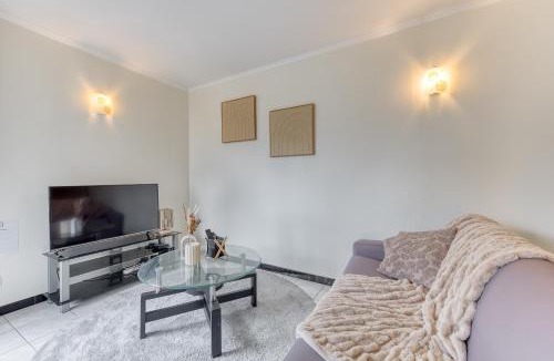 Orly Apartment | Appartement lumineux à deux pas d Orly Aeroport