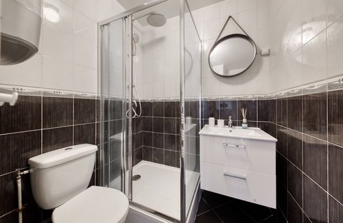 Louis Bertrand-Mirabeau-Semard Apartment | Appartement Luxueux à 5 min de Paris
