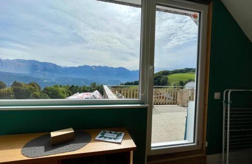 Toiny Apartment | Appartement-magnifique terrasse