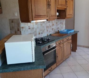 Malpas Apartment | Appartement meublé agréable au cœur du massif du Jura