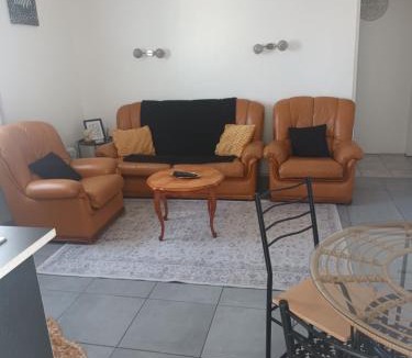 Moulins Apartment | Appartement meublé avec deux chambres