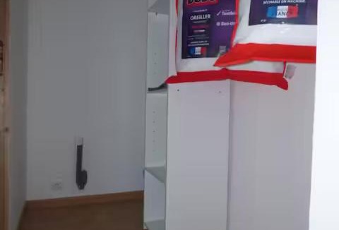 Contrexeville Apartment | Appartement meublé 23 m2 entièrement rénové