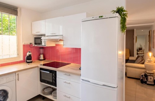 Paray-Vieille-Poste Apartment | Appartement moderne à Paray-Vieille-Poste, 50m², avec terrasse
