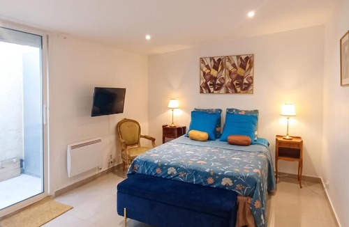 Paray-Vieille-Poste Apartment | Appartement moderne à Paray-Vieille-Poste, 50m², avec terrasse