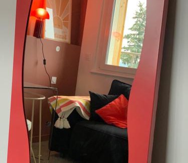 Pontarlier Apartment | Appartement moderne dominant la ville