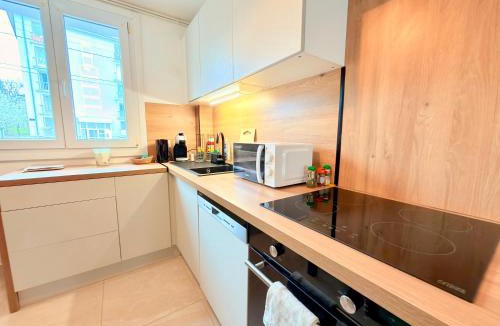 Besancon Apartment | Appartement neuf 8 prsn Garage & Terrasse privée