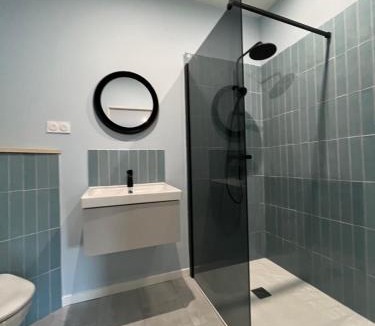 Vinzieux Apartment | Appartement privé bleu
