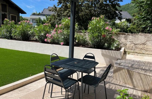 La Tronche Apartment | Appartement Proche Hôpital, Jardin privatif