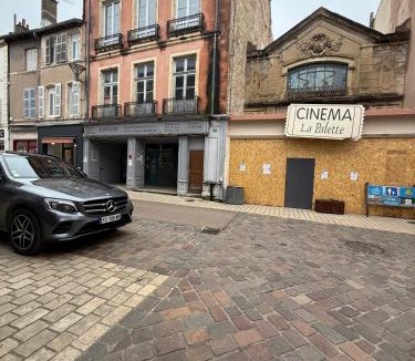 Tournus Apartment | Appartement spacieux, au cœur de la ville 54 m