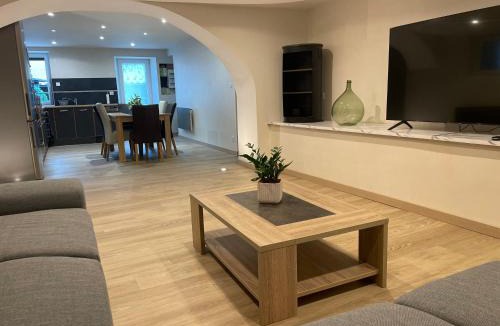 Cevins Apartment | Appartement spacieux