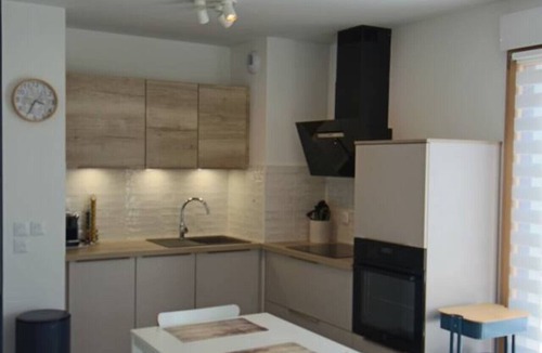 Aix-les-Bains Apartment | Appartement T2 40m² 2 chambres, garage, proche lac